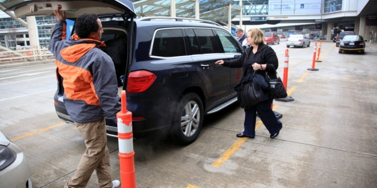 Airport Fast Park and Park