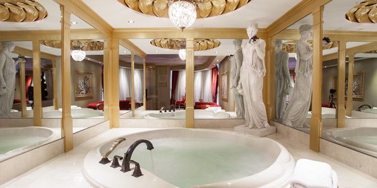 Roman Luxury Theme