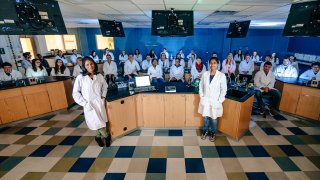 chemistry lab students